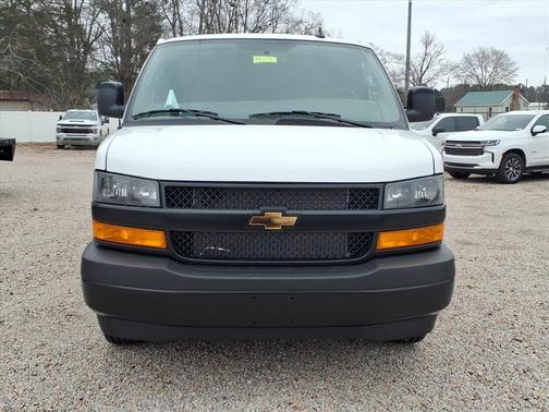 Summit White 2025 Chevrolet Express 2500 Work Van