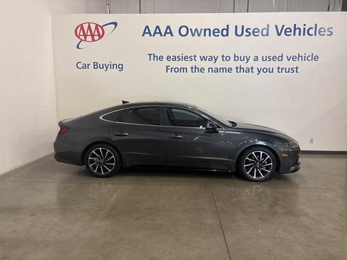 2021 Hyundai SONATA Limited