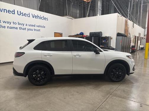 2025 Honda HR-V 2WD Sport