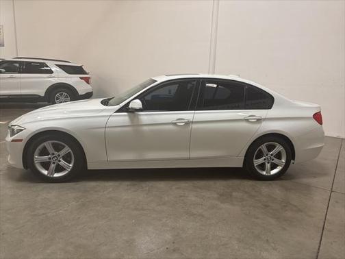 2015 BMW 328 328i
