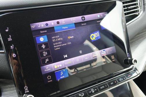 2024 Jeep Wagoneer L Series II 4x2