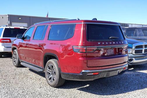 2024 Jeep Wagoneer L Series II 4x2
