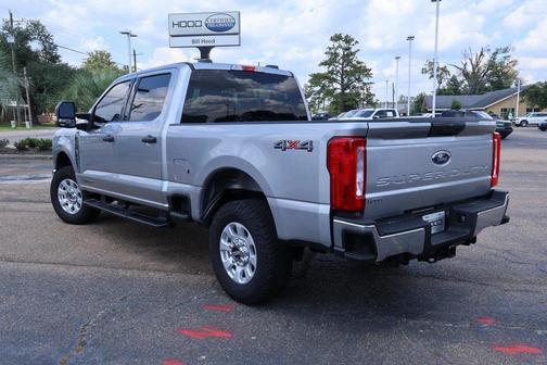 2024 Ford F-250 XLT