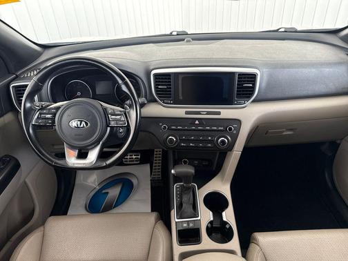 Snow White Pearl 2020 Kia Sportage S