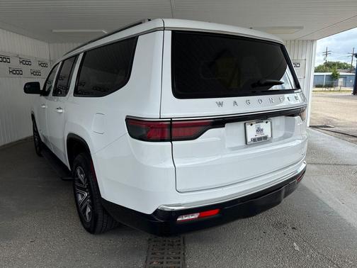 Bright White Clearcoat 2024 Jeep Wagoneer L Series II 4x2