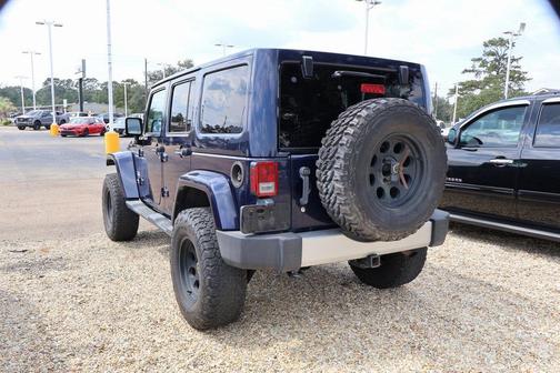 2013 Jeep Wrangler Unlimited Sahara