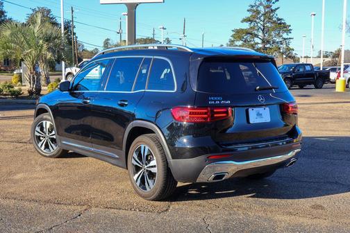 2025 Mercedes-Benz GLB 250 Base