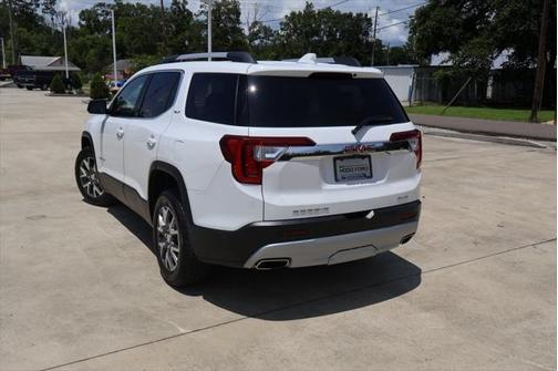 2023 GMC Acadia AWD SLT