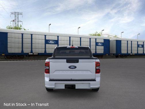 2026 Ford Maverick Lobo Standard