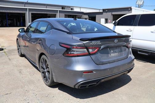 2022 Nissan Maxima SR Xtronic CVT