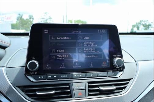 2023 Nissan Altima SR FWD