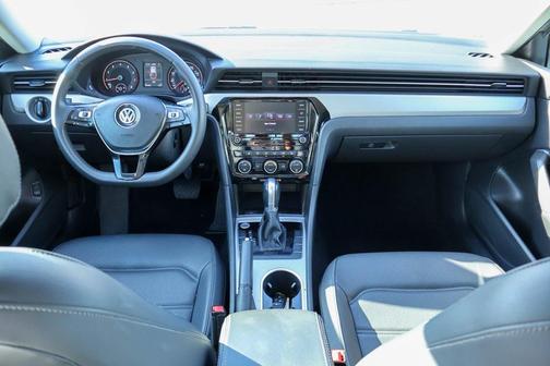 2021 Volkswagen Passat 2.0T SE