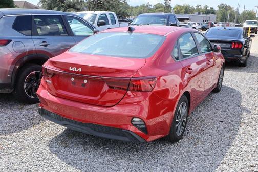 2024 Kia Forte LXS