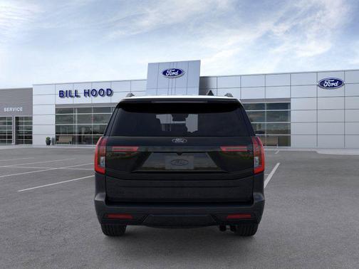 Agate Black Metallic 2026 Ford Expedition Platinum