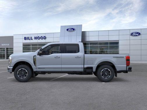Glacier Gray Metallic Tri-Coat 2026 Ford F-250 Lariat