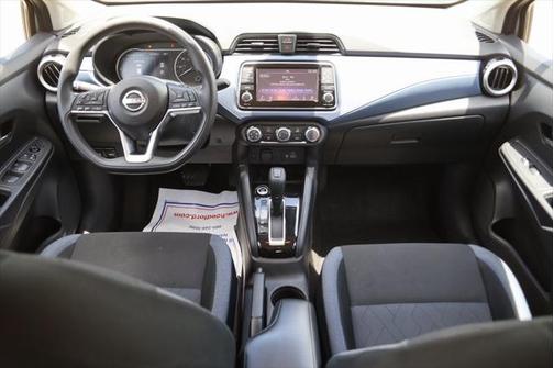 2024 Nissan Versa 1.6 SV