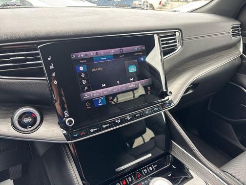 2024 Jeep Wagoneer L Series II 4x2