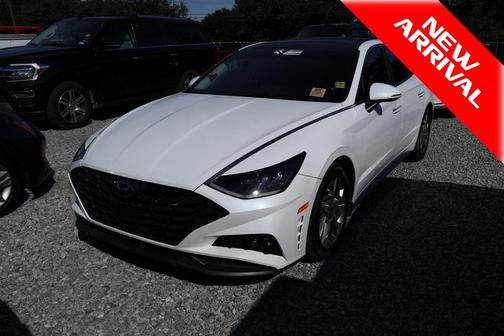 2022 Hyundai SONATA SEL