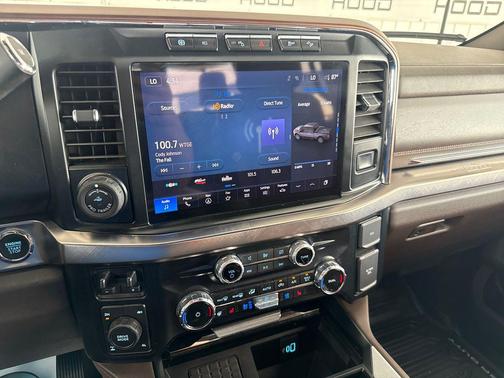 Star White Metallic Tri-Coat 2023 Ford F-250 King Ranch