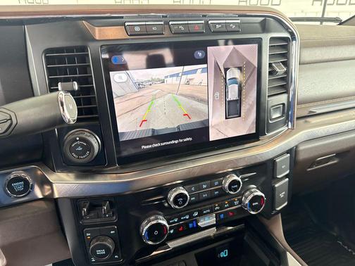 Star White Metallic Tri-Coat 2023 Ford F-250 King Ranch