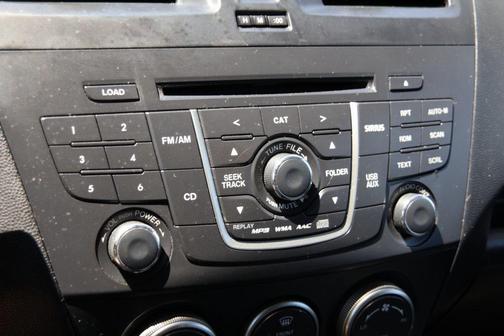 2014 Mazda Mazda5 Sport