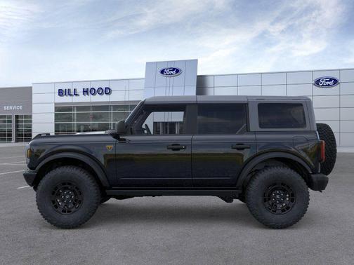 Shadow Black 2026 Ford Bronco Badlands