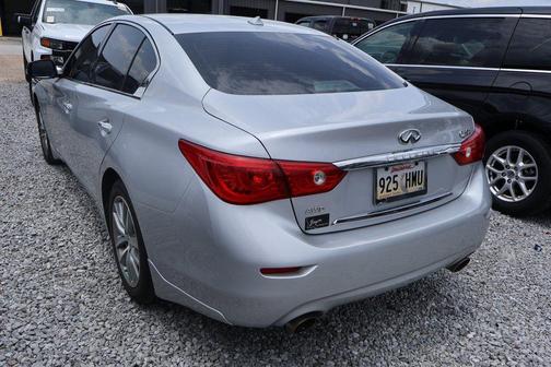 2015 INFINITI Q50 Base