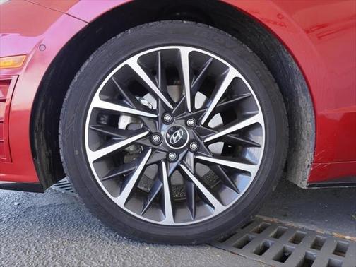 2020 Hyundai SONATA Limited