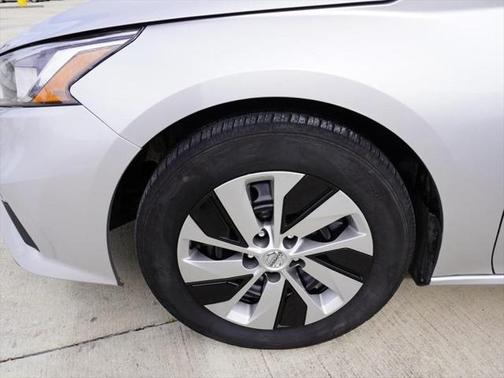 2021 Nissan Altima S FWD