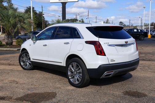 2025 Cadillac XT5 Premium Luxury