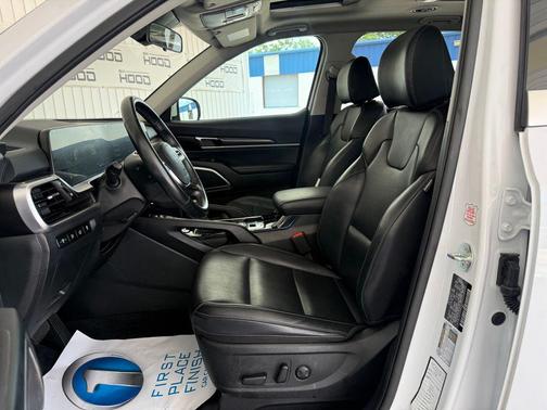 Glacial White Pearl 2025 Kia Telluride S