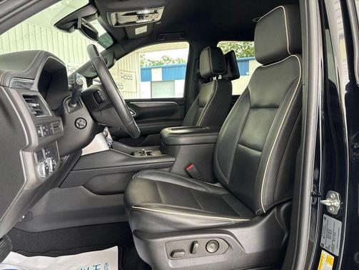 Onyx Black 2021 GMC Yukon SLT