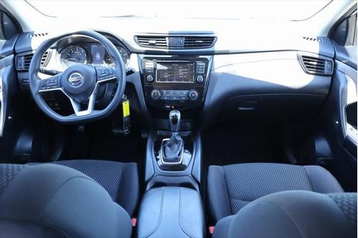 2020 Nissan Rogue Sport S