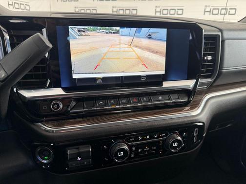 Summit White 2025 Chevrolet Silverado 1500 LT