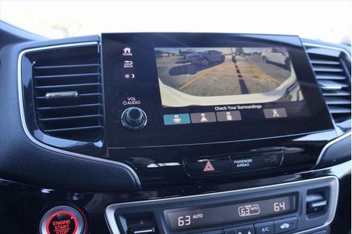 2022 Honda Pilot Touring 8-Passenger