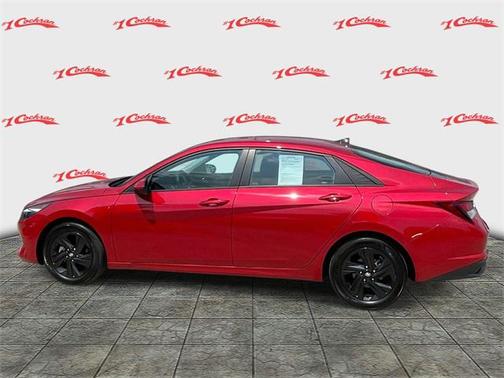 2023 Hyundai ELANTRA SEL