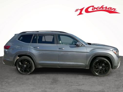 2022 Volkswagen Atlas 3.6L SE w/Technology