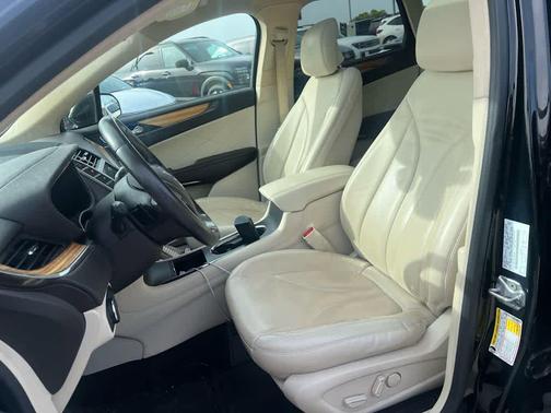 Black Velvet 2016 Lincoln MKC Select