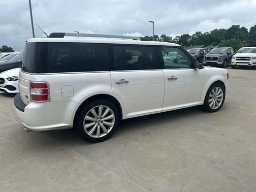 White Platinum Metallic Tri-Coat 2019 Ford Flex SEL
