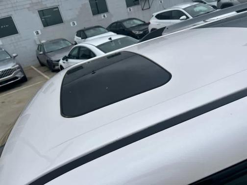 White Platinum Metallic Tri-Coat 2019 Ford Flex SEL