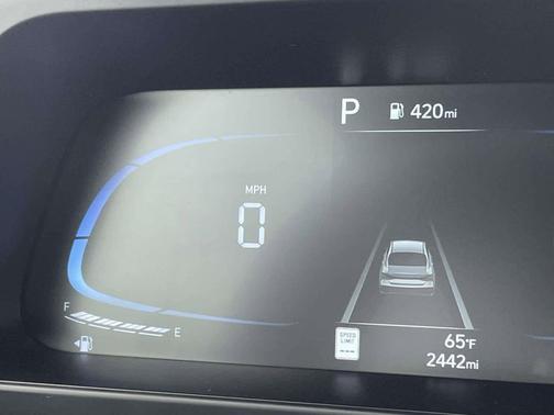 Abyss Black 2025 Hyundai ELANTRA Sport