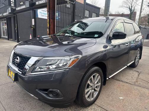 2014 Nissan Pathfinder S
