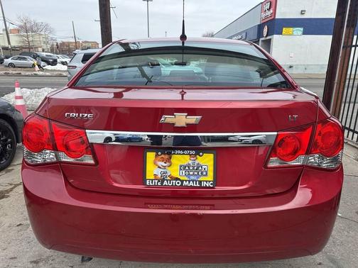2011 Chevrolet Cruze LT