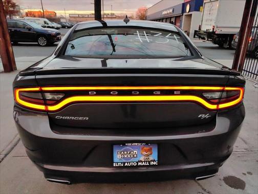 2017 Dodge Charger R/T