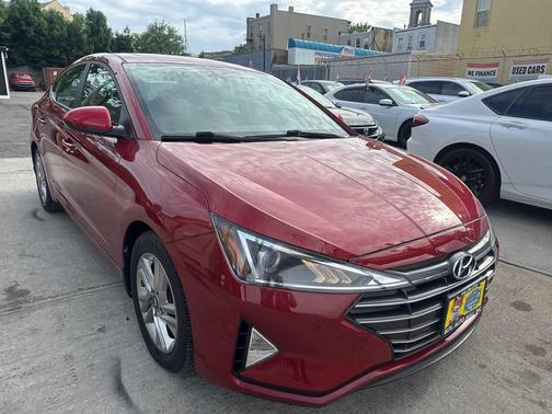 Scarlet Red Pearl 2020 Hyundai ELANTRA Value Edition