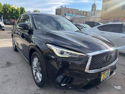 Black 2019 INFINITI QX50 Luxe