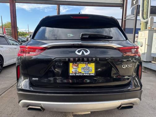 Black 2019 INFINITI QX50 Luxe