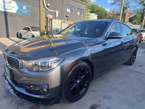 Gray 2018 BMW 330 Gran Turismo xDrive