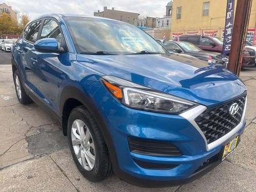 2020 Hyundai TUCSON SE