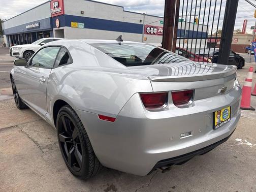 2011 Chevrolet Camaro 2LT